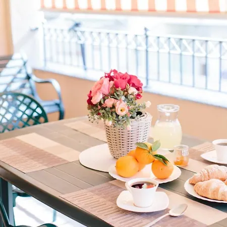 Lido House Apartment