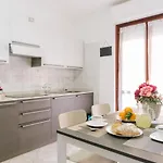 Lido House * 알게로