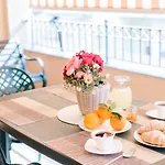 Lido House 아파트